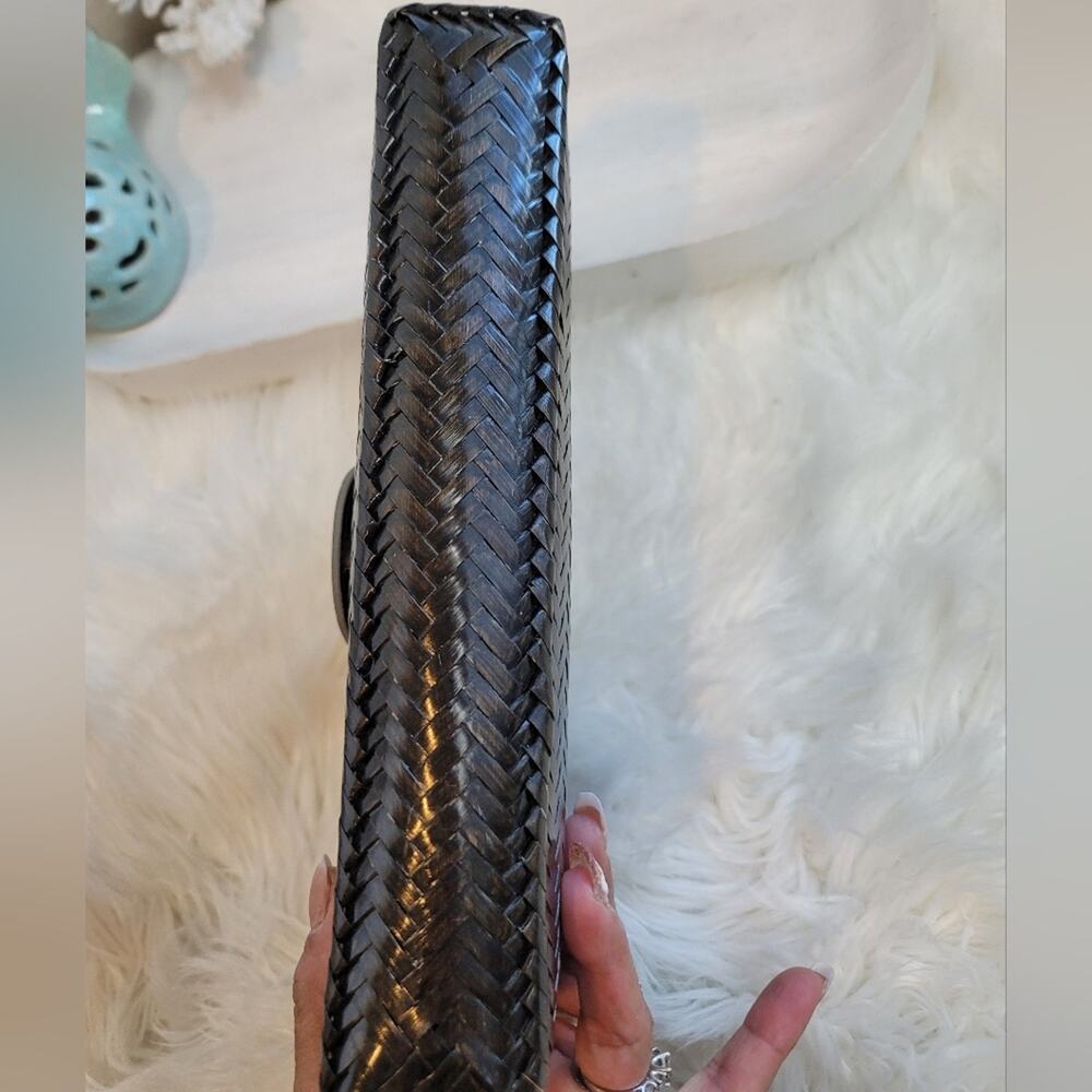 ARANAZ Handmade Filipino Woven Clutch w Metallic Embossed Magnetic Closure - Picture 10 of 16